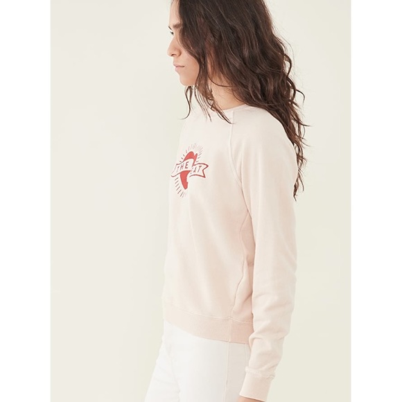 ⭐️NEW⭐️Cropped sweatshirt - Picture 3 of 13